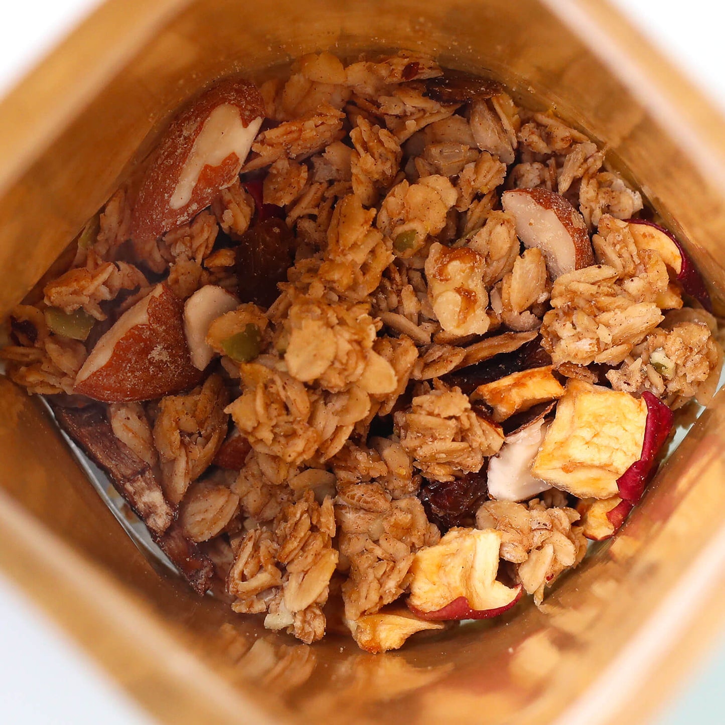 Granola Apple + Banana (Every day)